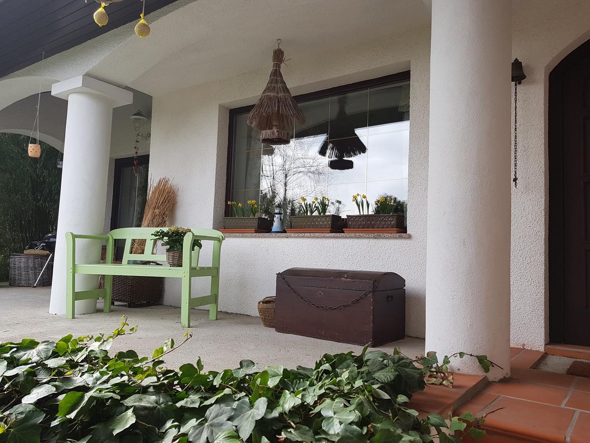 Pr'Simi Bed & Breakfast Golnik Екстериор снимка