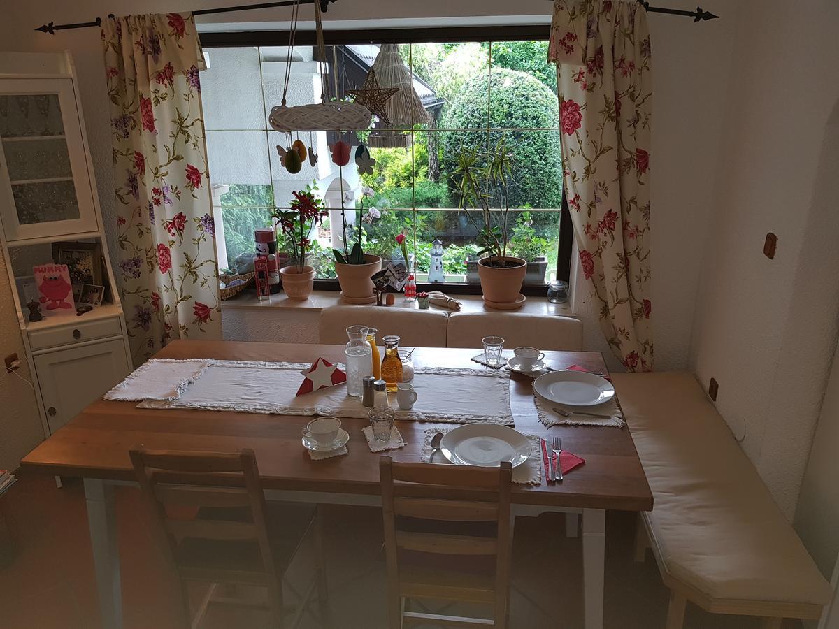 Pr'Simi Bed & Breakfast Golnik Екстериор снимка