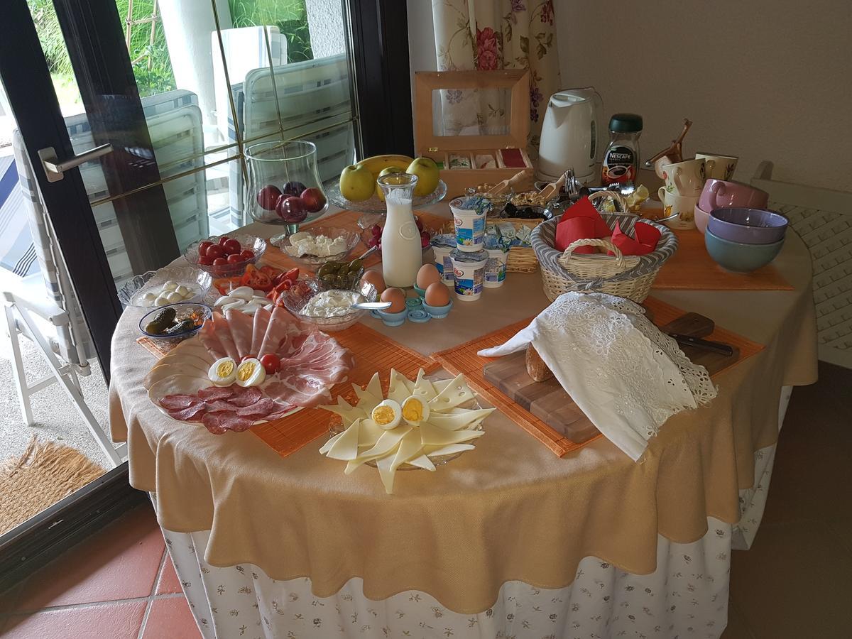 Pr'Simi Bed & Breakfast Golnik Екстериор снимка