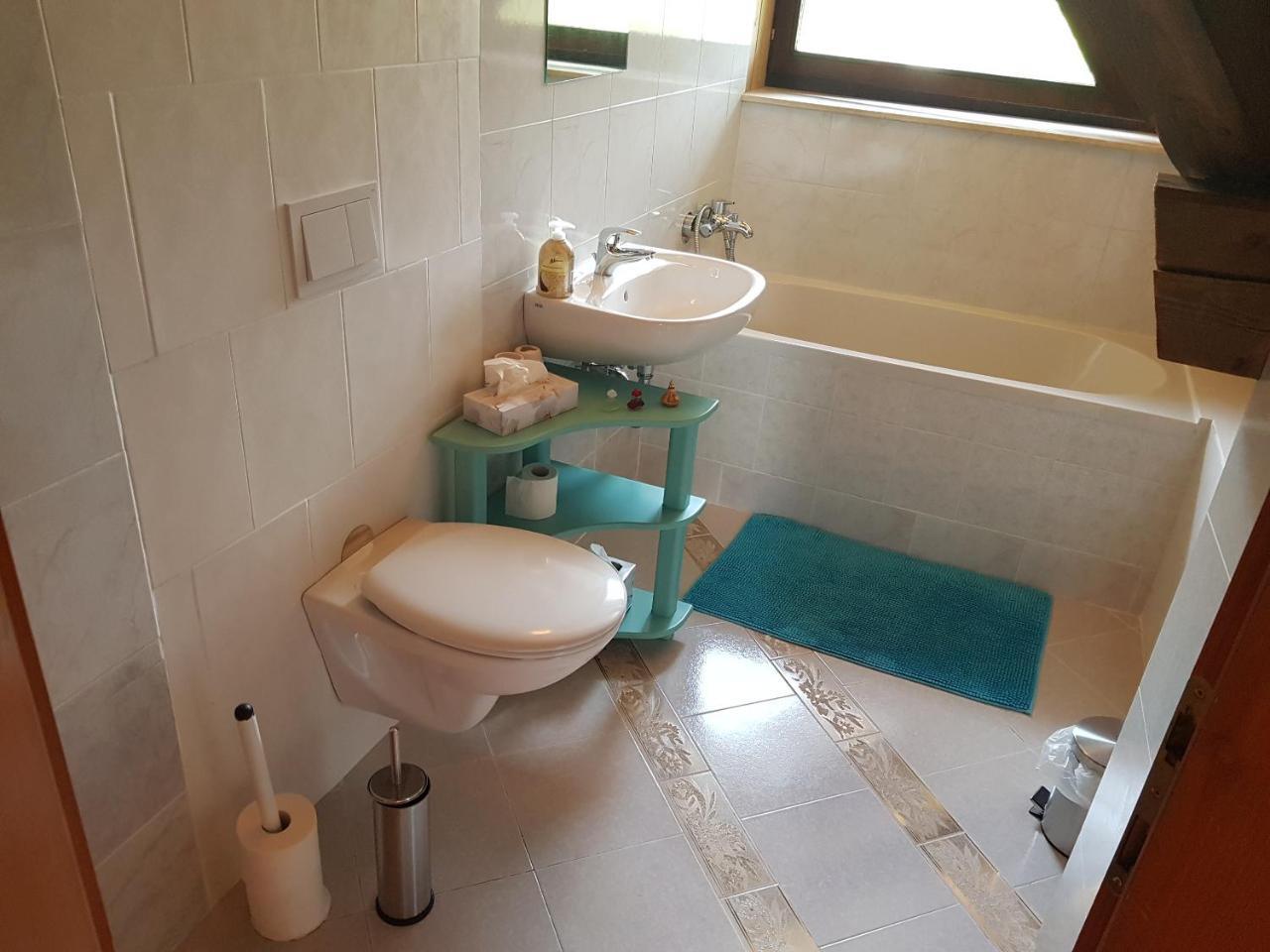 Pr'Simi Bed & Breakfast Golnik Екстериор снимка