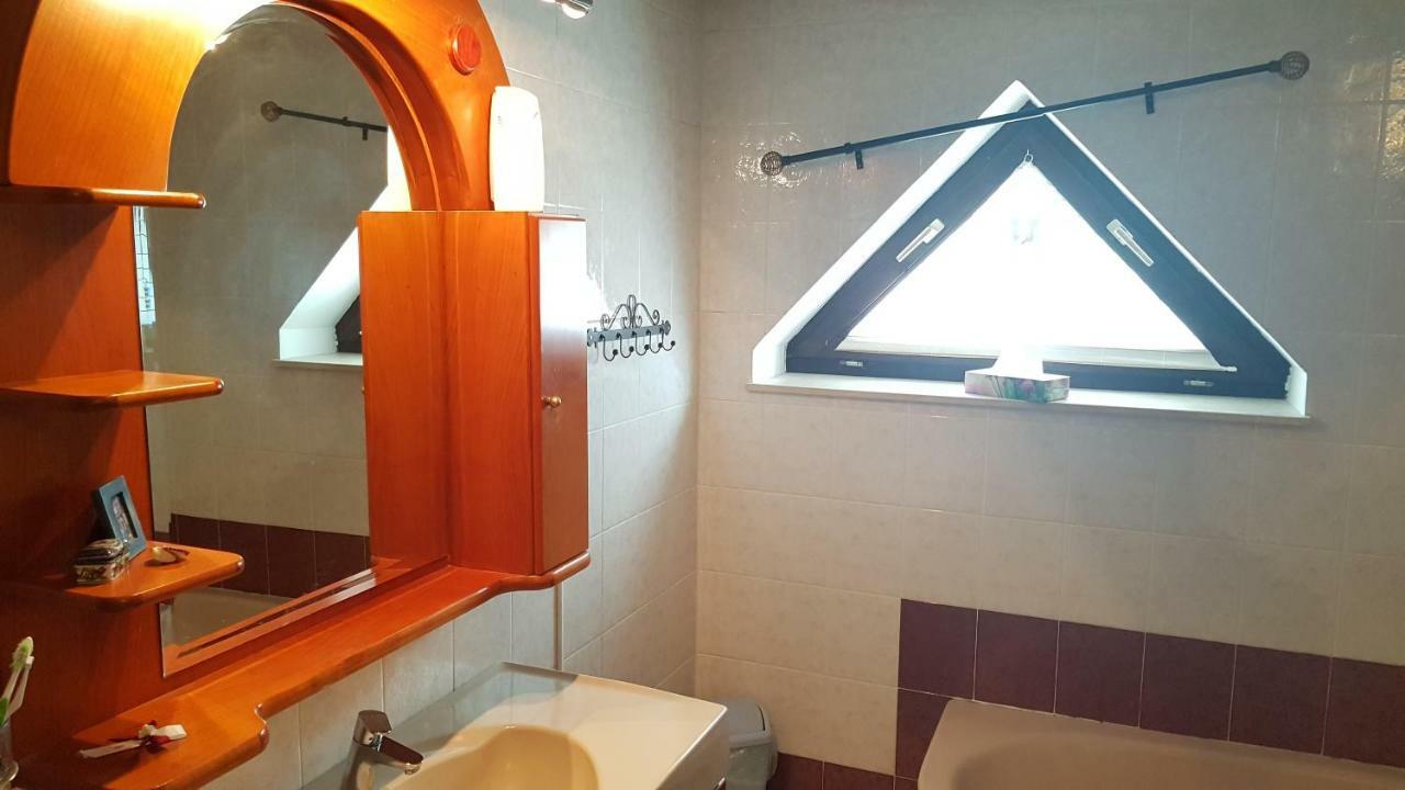 Pr'Simi Bed & Breakfast Golnik Екстериор снимка